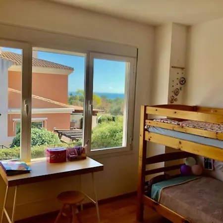 Сasa de vacaciones Townhouse, Private Pool Garden And Sea Views Torremolinos