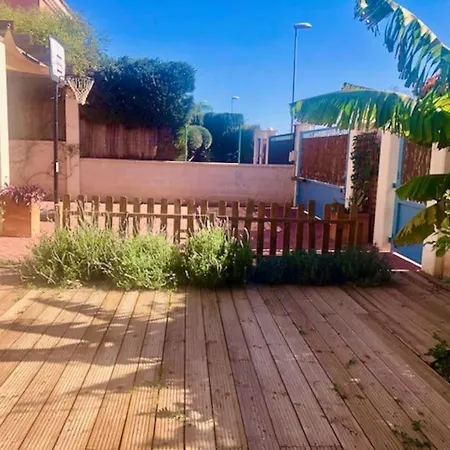 Townhouse, Private Pool Garden And Sea Views Сasa de vacaciones Torremolinos